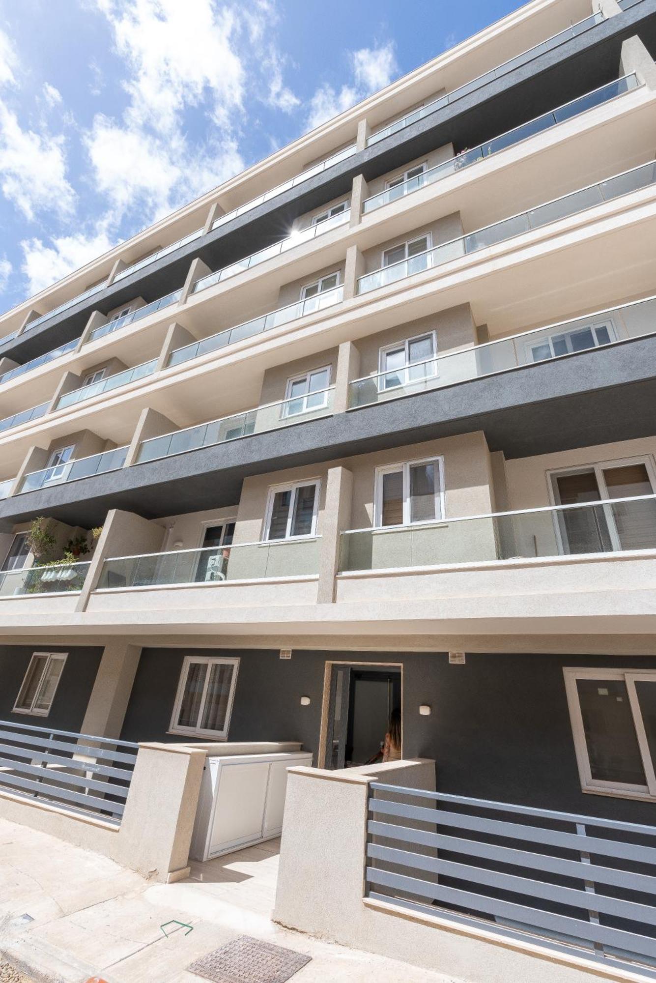 Modern & Luxurious Apartment - Prime Location San Pawl il-Baħar Kültér fotó